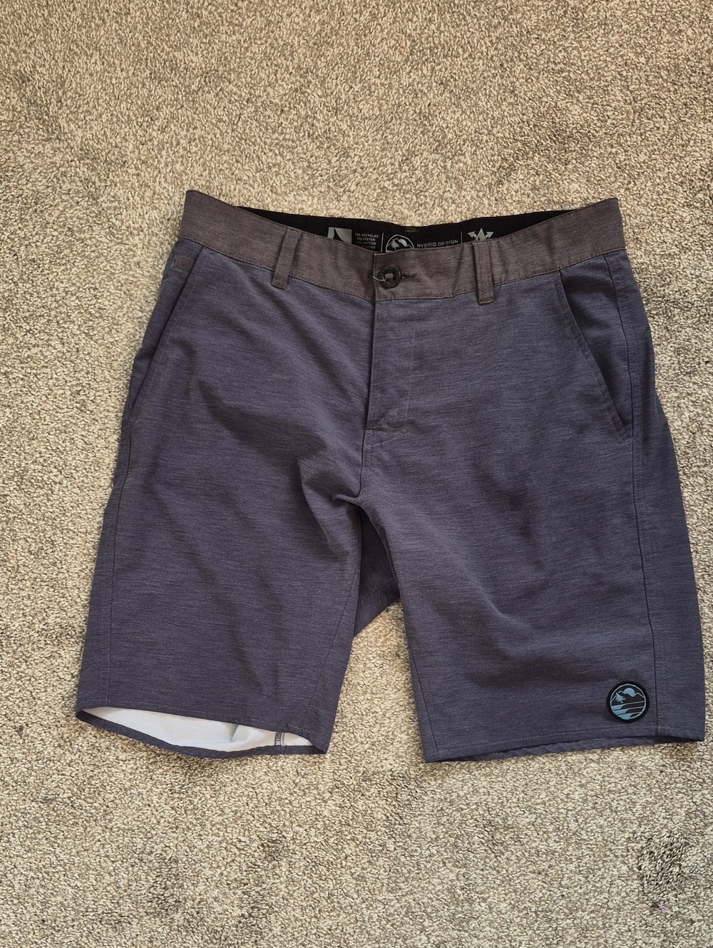 Men's  Hippy Tree Heathered Charcoal Performance Shorts